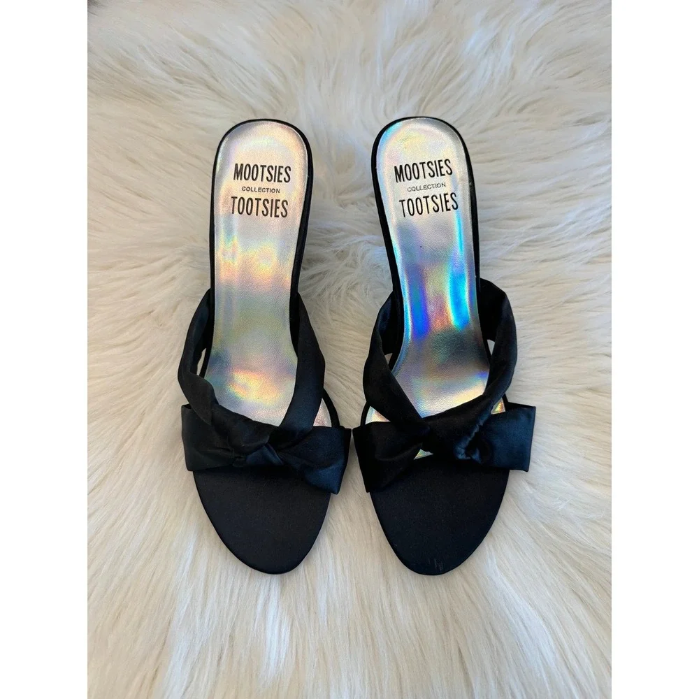 Mootsies Tootsies collection‎ black kitten heel pumps size 6 EUC